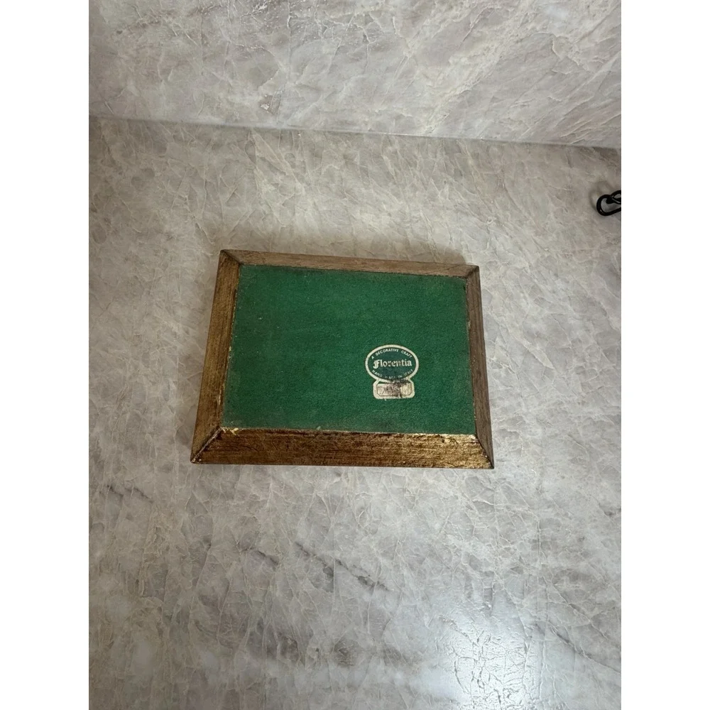 Vintage Florentia Italy Florentine Gilt Wood Decorative Tray Hand Made Italian